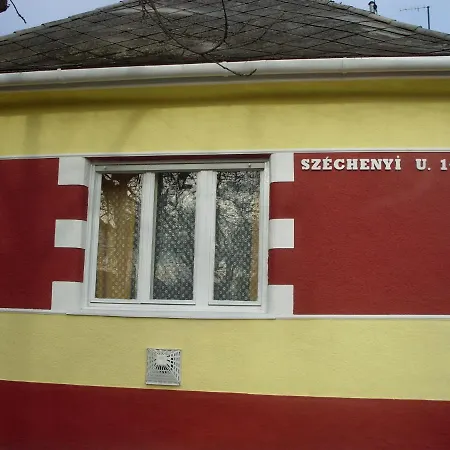 Apartment Kereki Retro Vendeghaz Kerekegyhaza